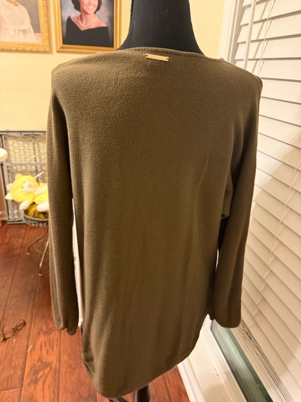 Michael Kors Olive Crewneck Long Sleeve Knit Top - Picture 3 of 10